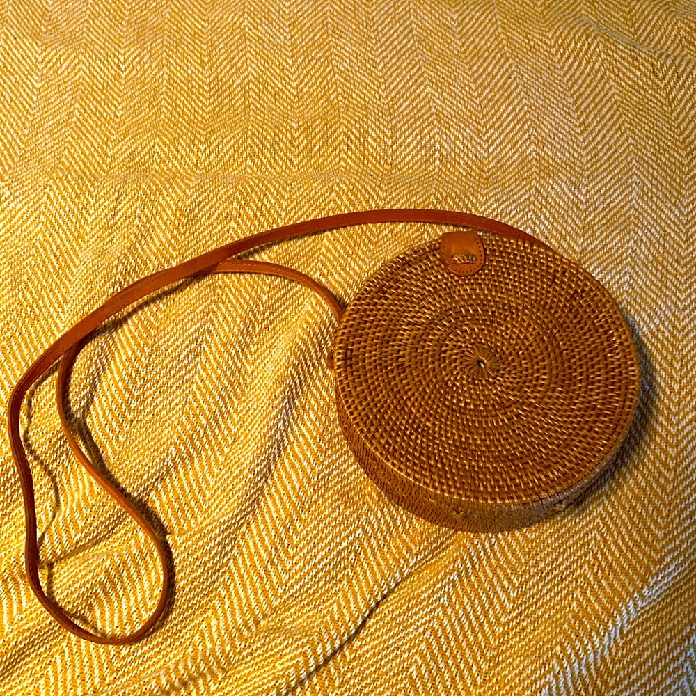 Straw purse